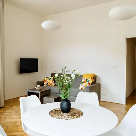 Apartment Brno برنو