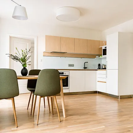 Apartment Brno شقة
